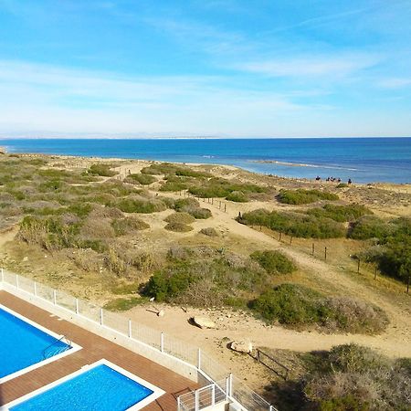 Luxury And Modern Beach Apartment With Sea Views لا ماتا الغرفة الصورة